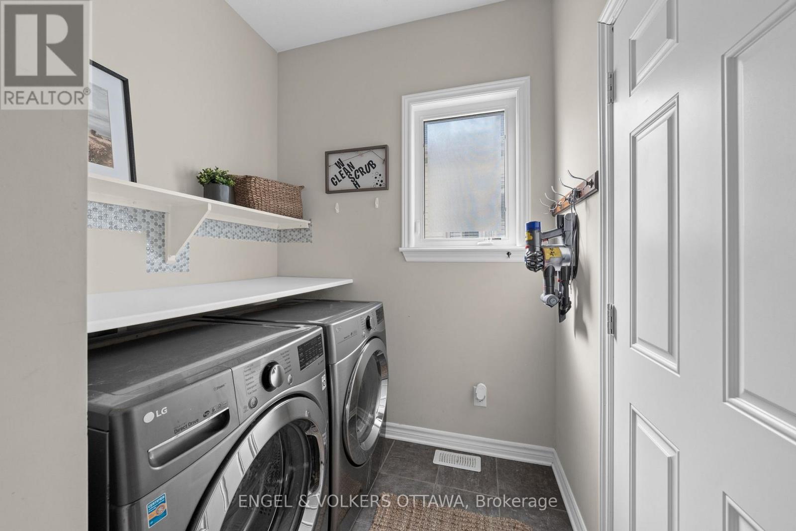 105 Coral Berry Avenue, Ottawa, Ontario  K1V 2K4 - Photo 18 - X13455232