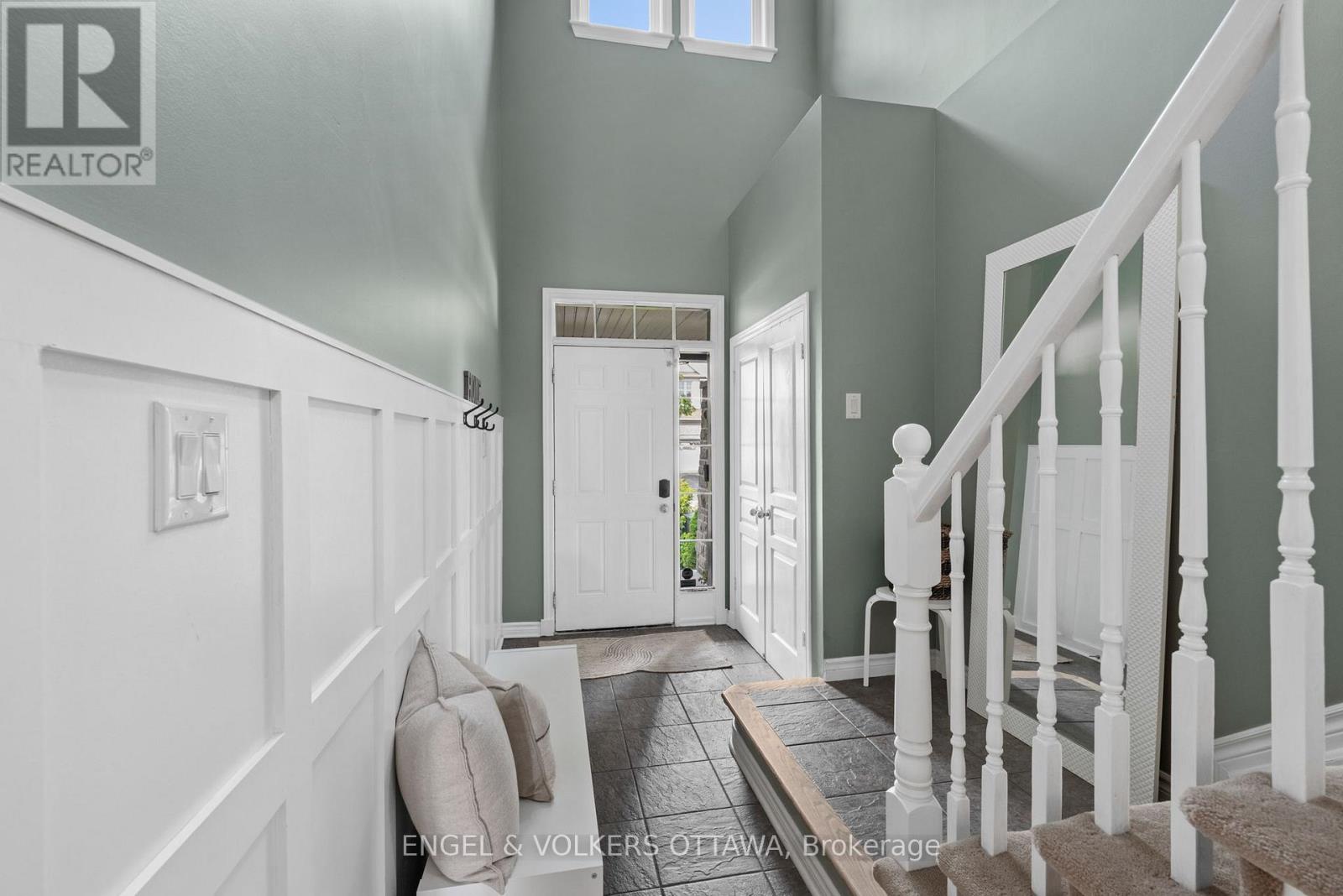 105 Coral Berry Avenue, Ottawa, Ontario  K1V 2K4 - Photo 4 - X13455232
