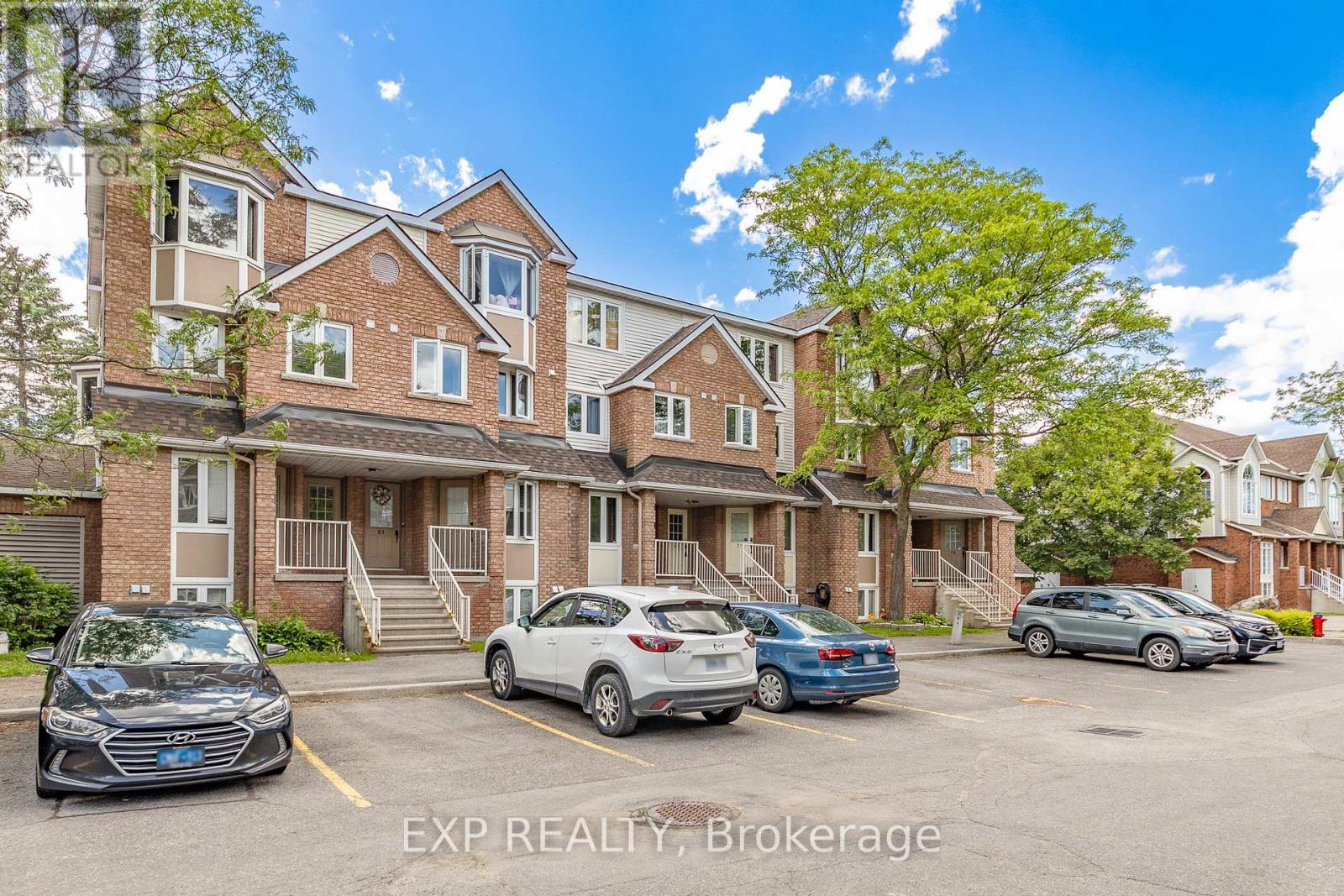 69 Briston Private, Ottawa, Ontario  K1G 5P8 - Photo 2 - X13455324