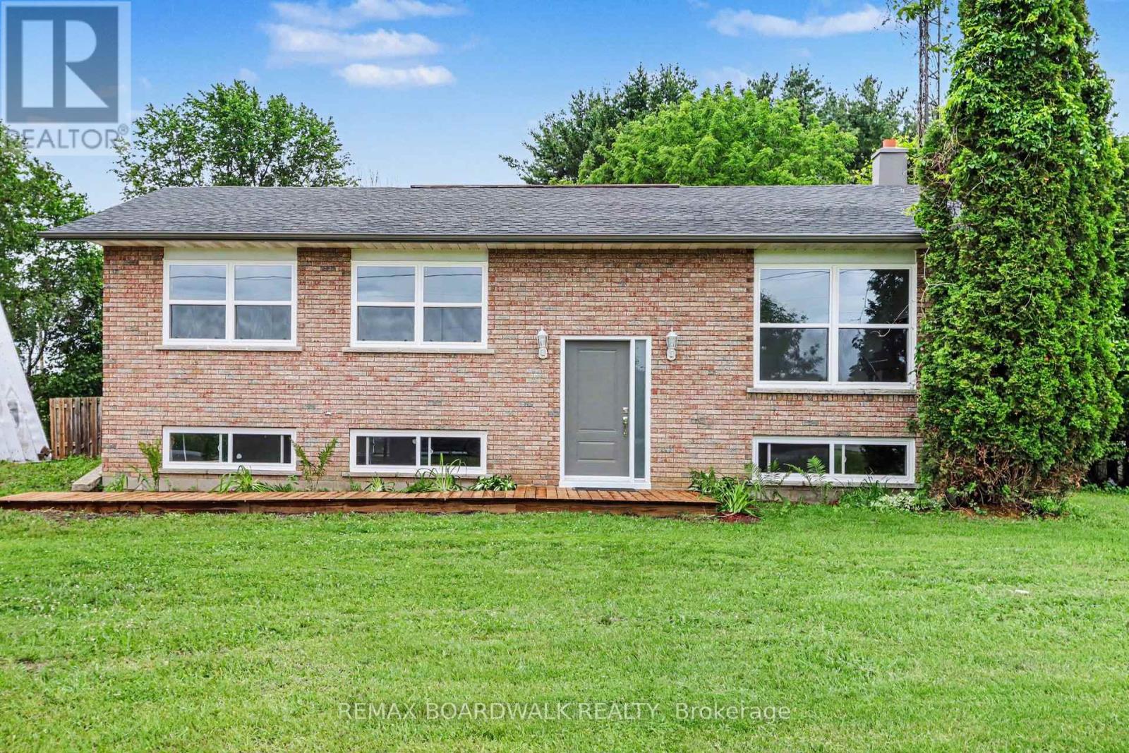 503 Brouseville Road, Edwardsburgh/cardinal, Ontario  K0E 1E0 - Photo 2 - X13455446