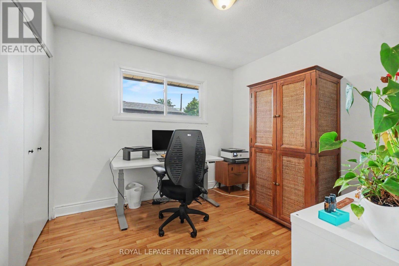 2450 Magnus Avenue, Ottawa, Ontario  K1G 1J8 - Photo 12 - X13455556