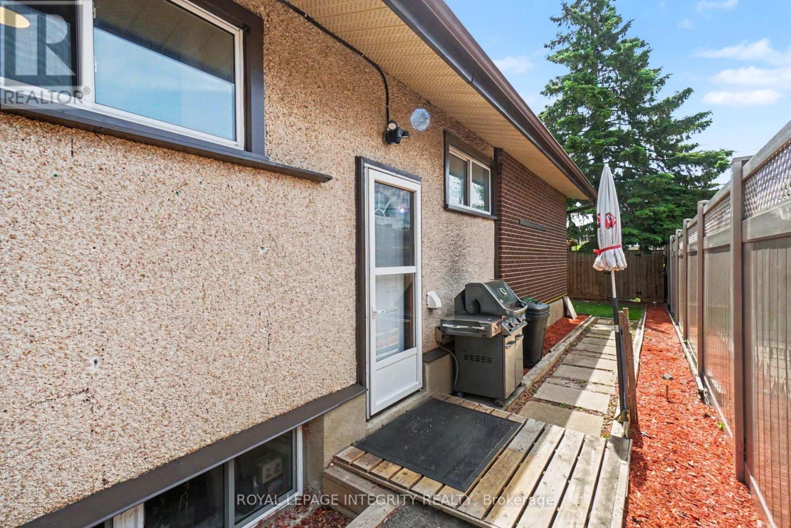 2450 Magnus Avenue, Ottawa, Ontario  K1G 1J8 - Photo 22 - X13455556