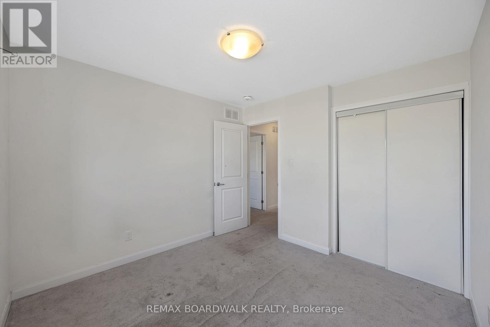 2063 Caltra Crescent, Ottawa, Ontario  K2V 6V4 - Photo 28 - X13455656