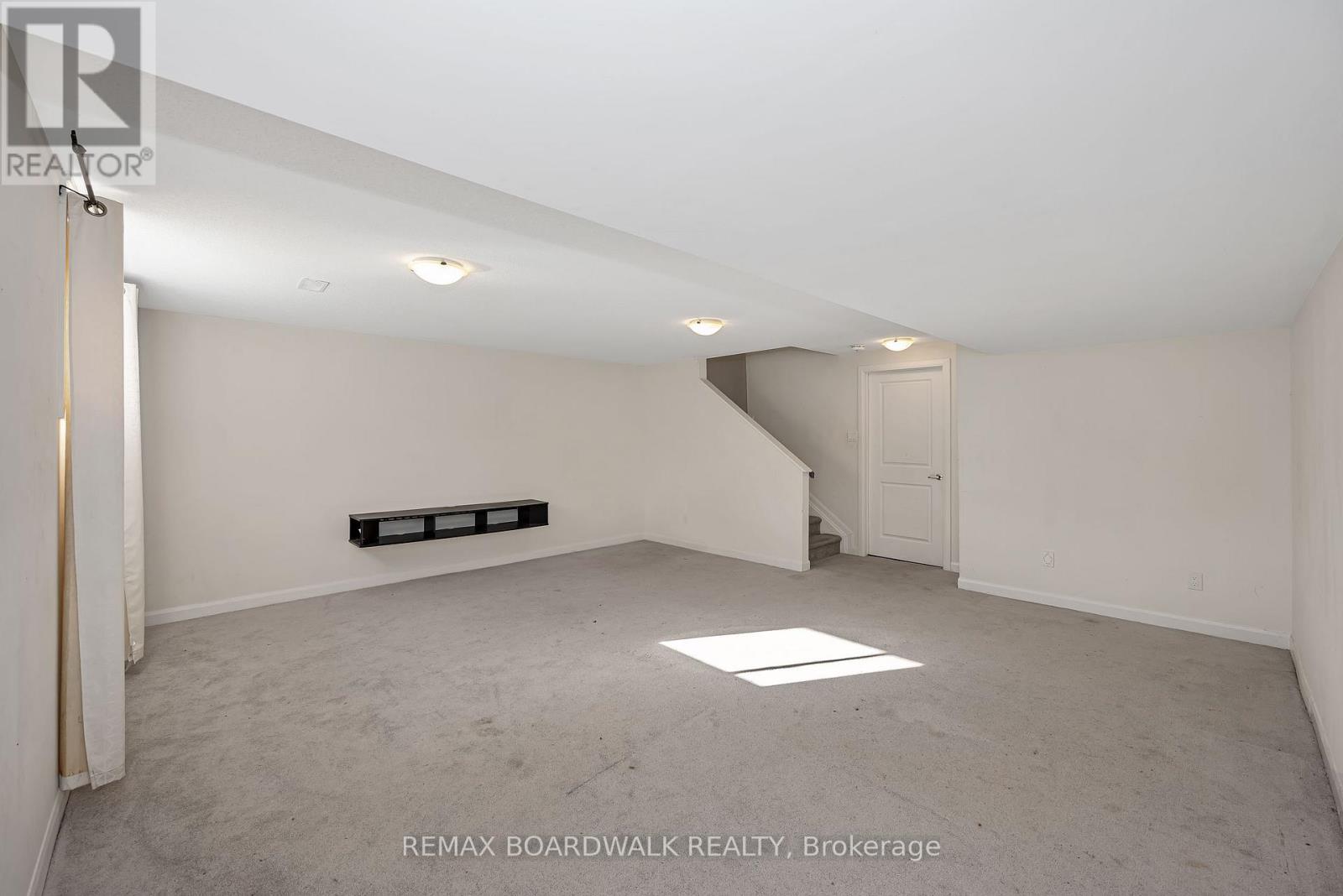 2063 Caltra Crescent, Ottawa, Ontario  K2V 6V4 - Photo 33 - X13455656