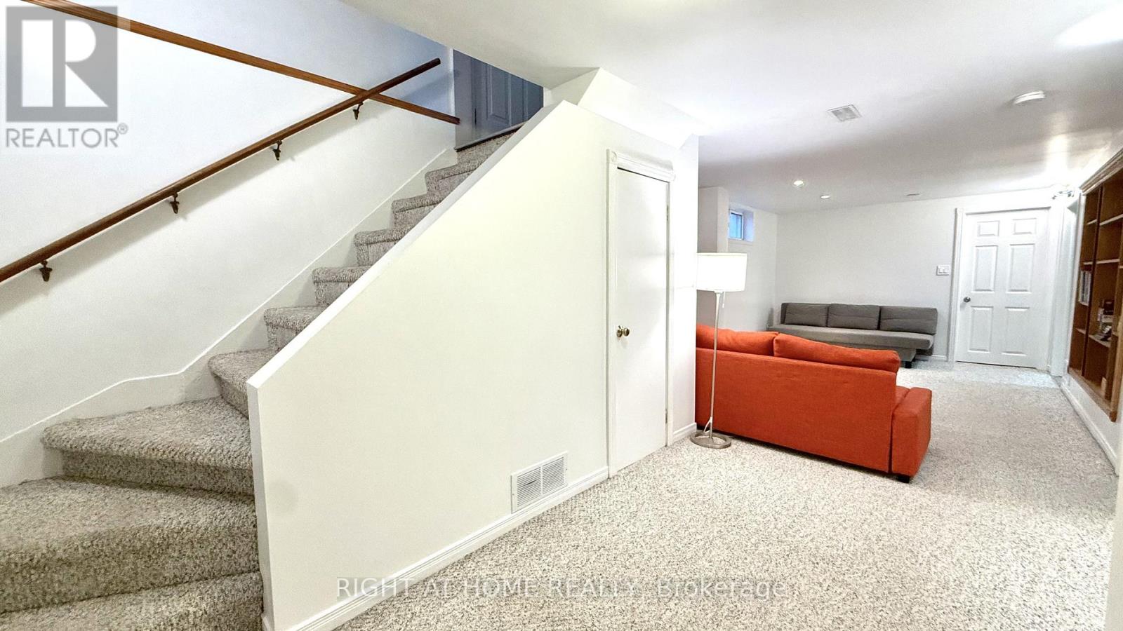 989 Goren Avenue, Ottawa, Ontario  K1G 2T8 - Photo 17 - X13455664
