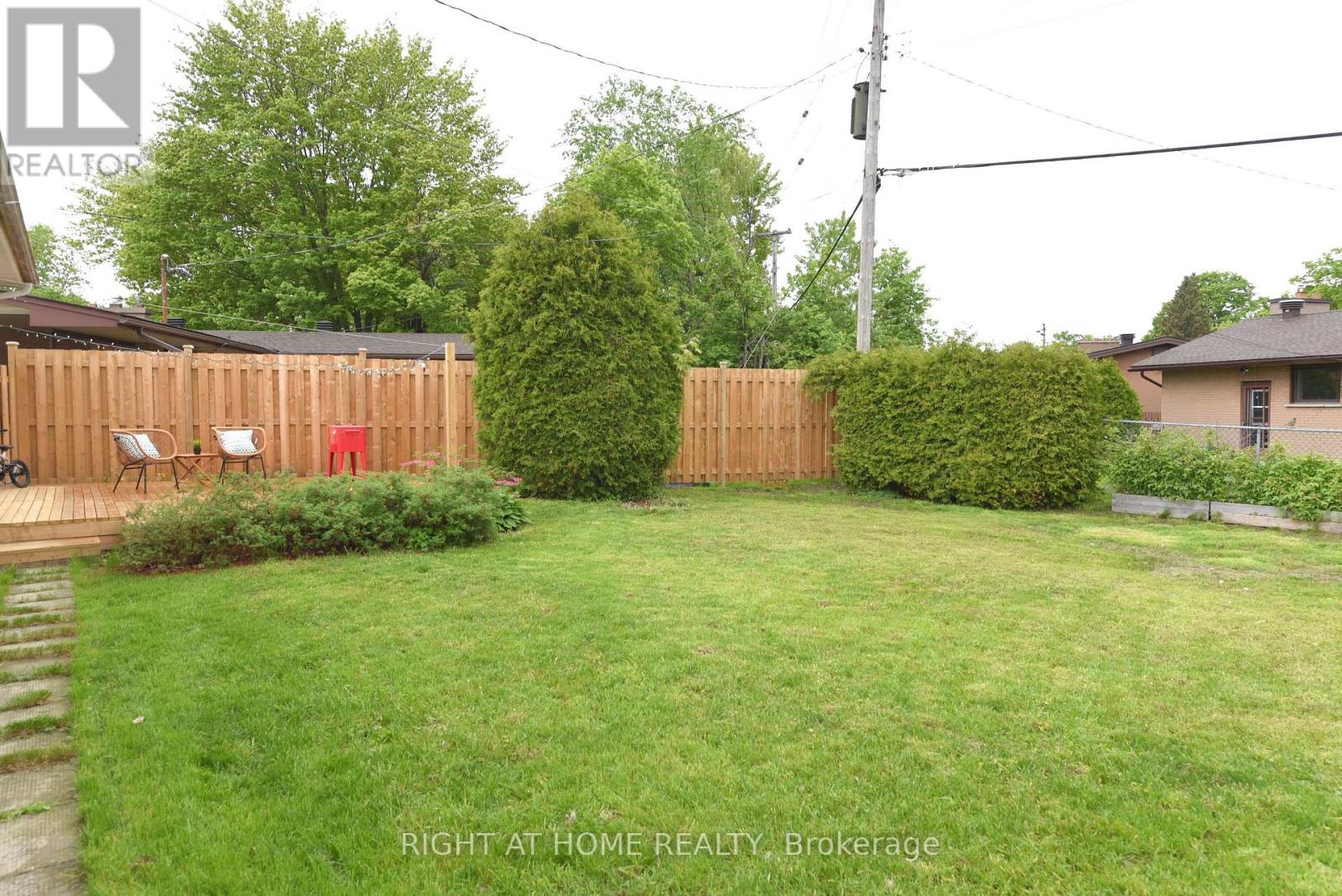 989 Goren Avenue, Ottawa, Ontario  K1G 2T8 - Photo 21 - X13455664