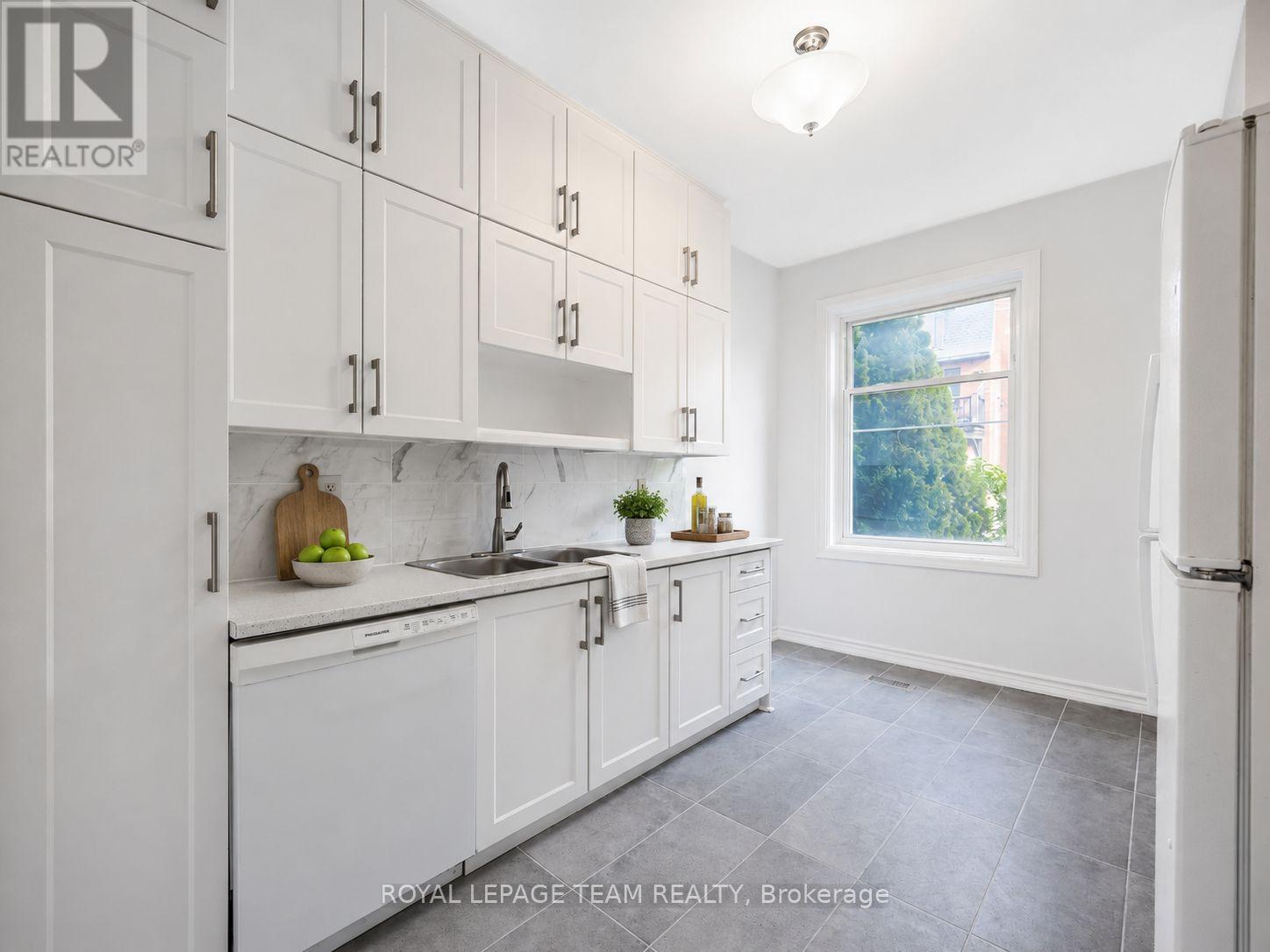 301 Somerset Street E, Ottawa, Ontario  K1N 6V9 - Photo 10 - X13455686