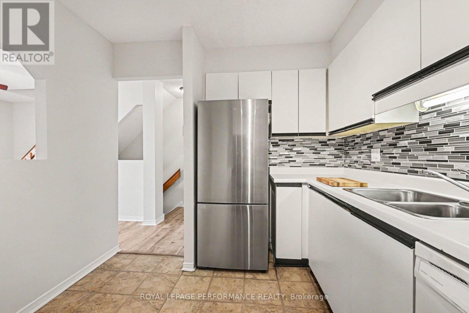 217 - 8 Terrace Drive, Ottawa, Ontario  K2H 9J2 - Photo 10 - X13455714