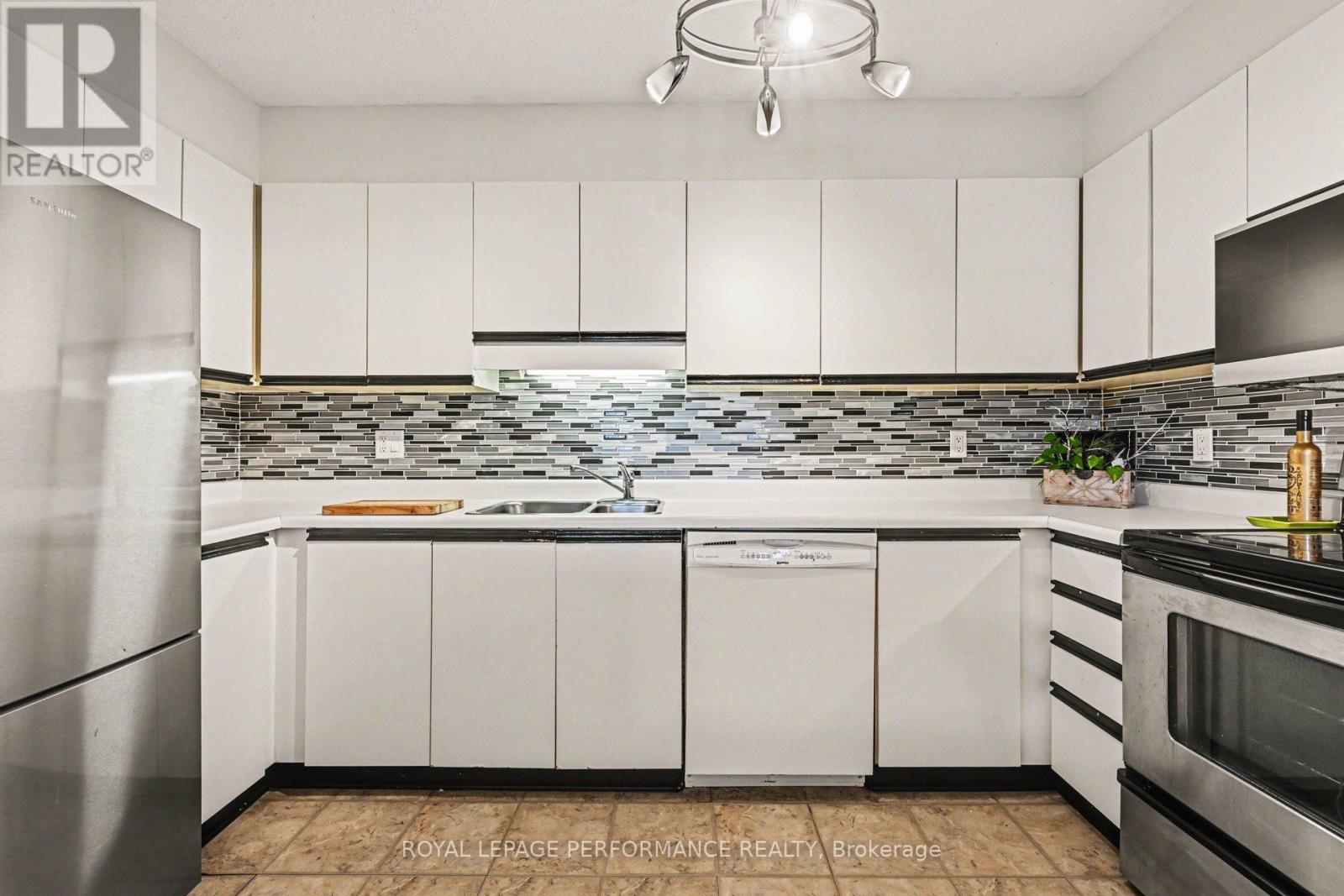 217 - 8 Terrace Drive, Ottawa, Ontario  K2H 9J2 - Photo 7 - X13455714