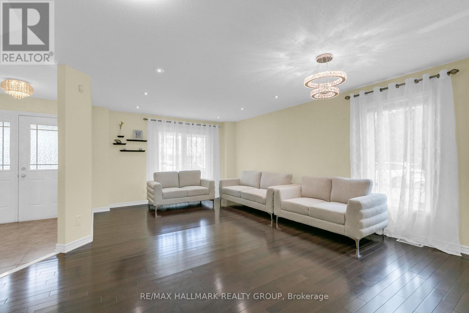 465 Paul Metivier Drive, Ottawa, Ontario  K2J 0A9 - Photo 3 - X13455772