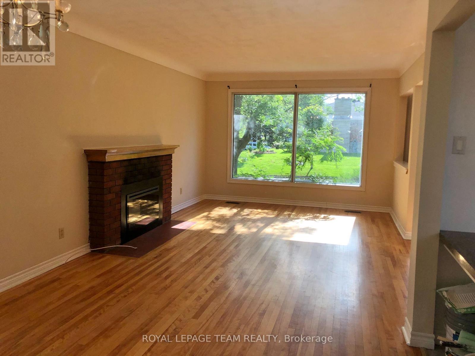 1 & 2 - 1627 Chaucer Avenue, Ottawa, Ontario  K1G 0R7 - Photo 6 - X13455870