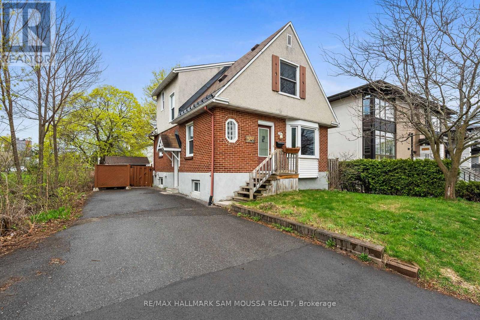 378 Byron Avenue, Ottawa, Ontario  K1Z 6Z2 - Photo 2 - X13455888