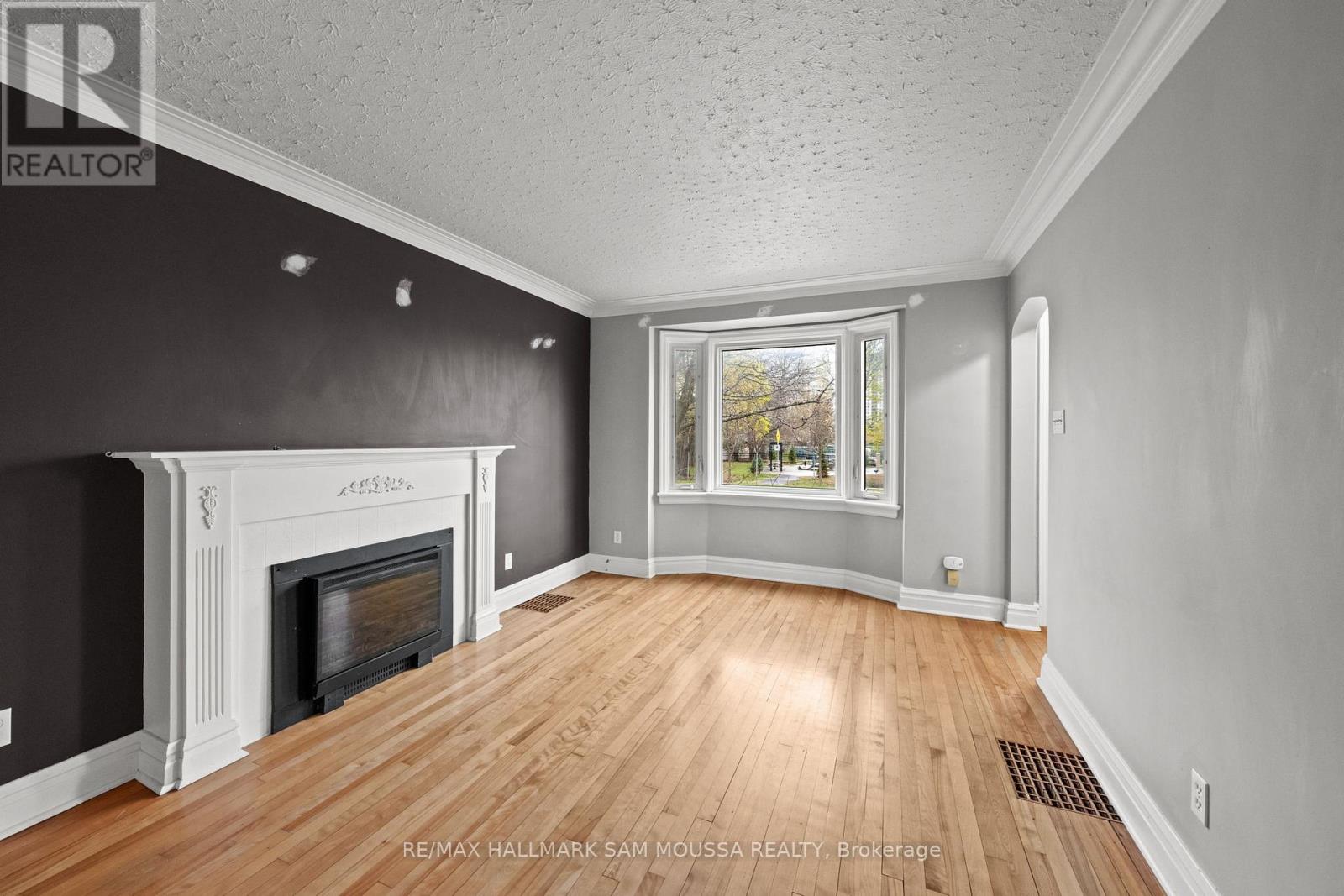 378 Byron Avenue, Ottawa, Ontario  K1Z 6Z2 - Photo 4 - X13455888