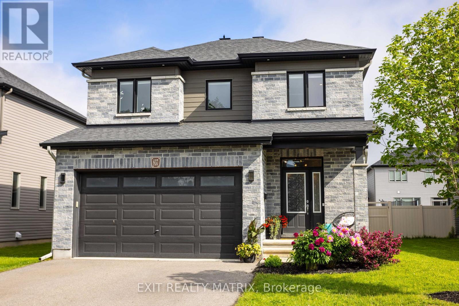 857 Cologne Street, Russell, Ontario  K0A 1W0 - Photo 1 - X13456048