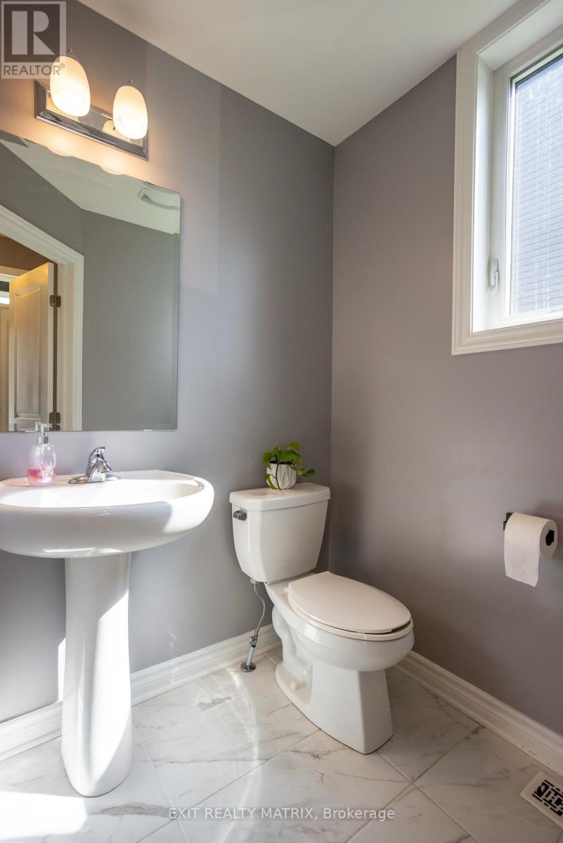 857 Cologne Street, Russell, Ontario  K0A 1W0 - Photo 14 - X13456048