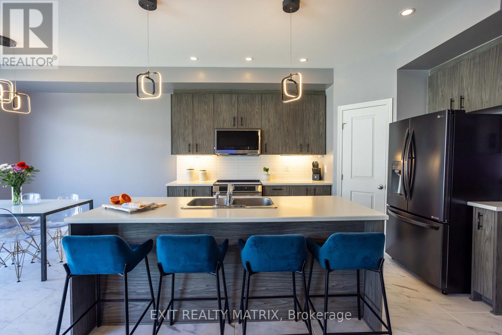 857 Cologne Street, Russell, Ontario  K0A 1W0 - Photo 8 - X13456048