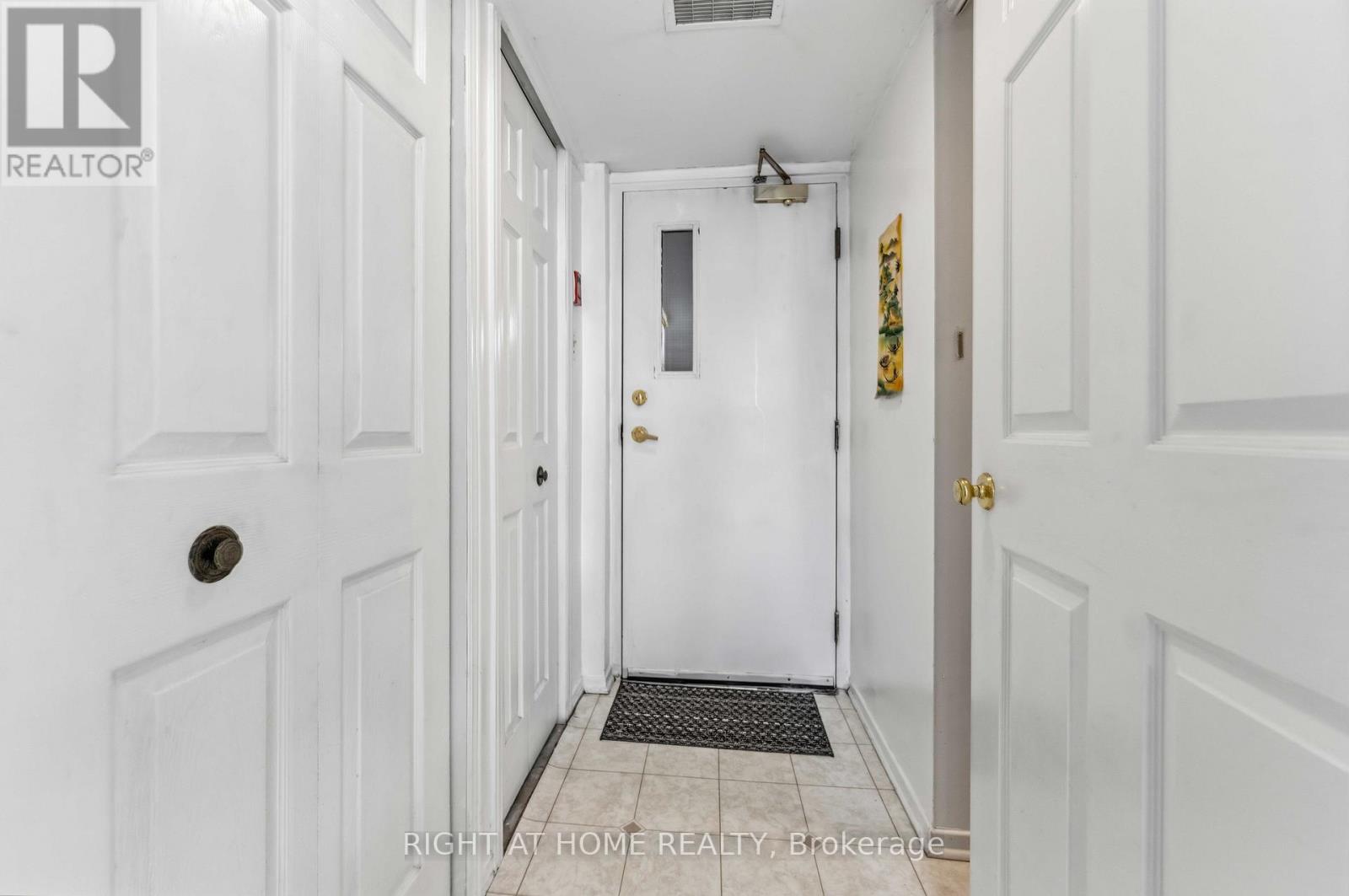 27 - 100 Hillside Drive, Ottawa, Ontario  K1K 4J1 - Photo 17 - X13456104