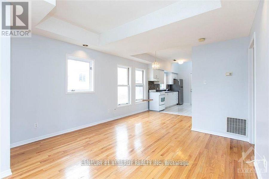 11 - 450 Maclaren Street, Ottawa, Ontario  K1R 5K6 - Photo 3 - X13456298
