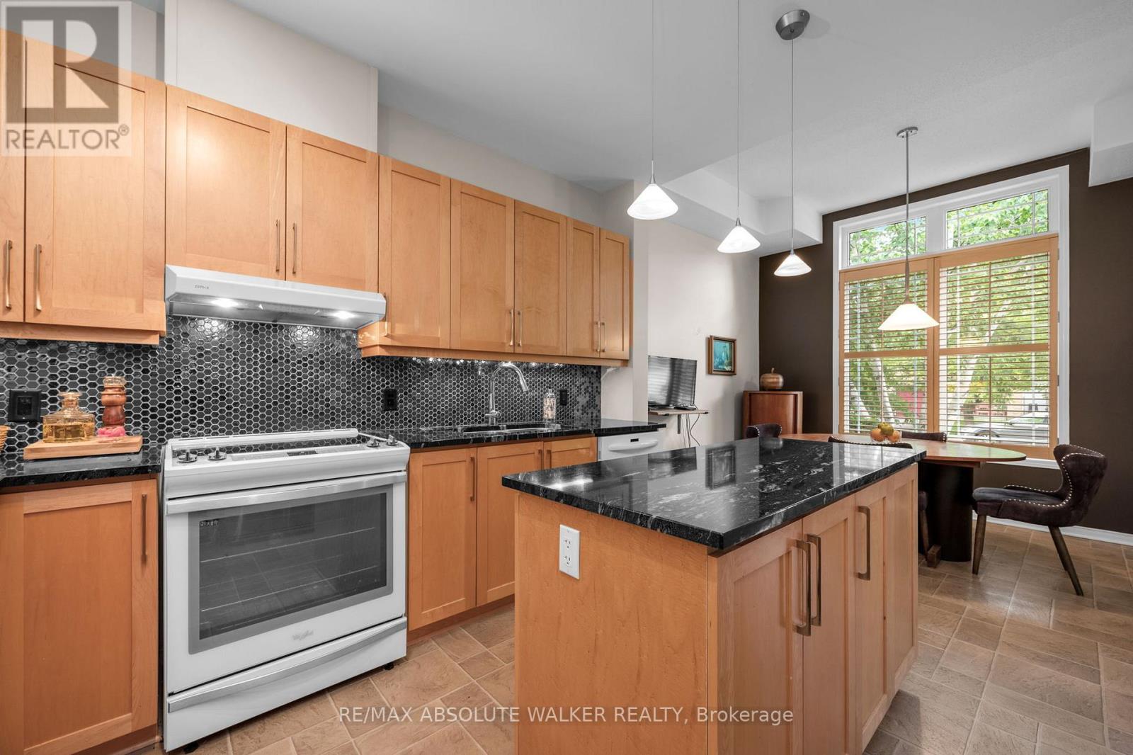 1547 Henri Lauzon Street, Ottawa, Ontario  K1C 7R9 - Photo 10 - X13456320