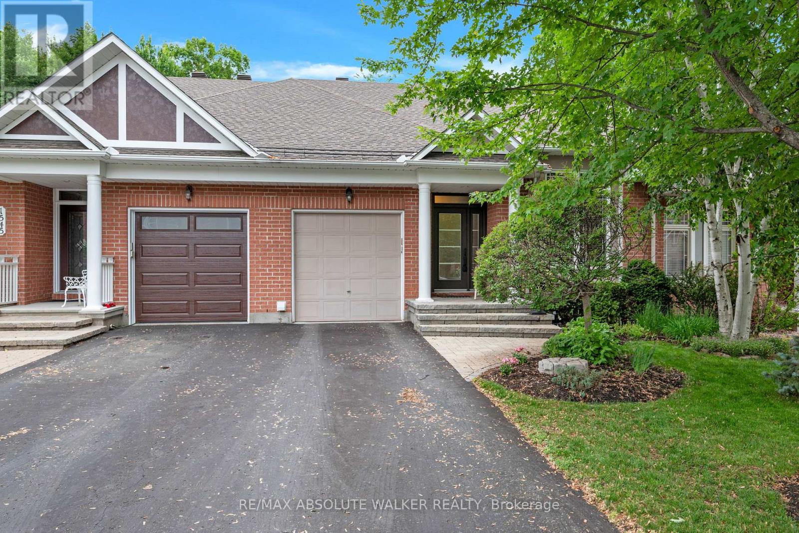 1547 Henri Lauzon Street, Ottawa, Ontario  K1C 7R9 - Photo 2 - X13456320