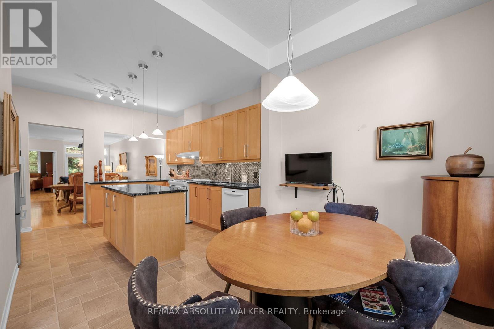 1547 Henri Lauzon Street, Ottawa, Ontario  K1C 7R9 - Photo 4 - X13456320