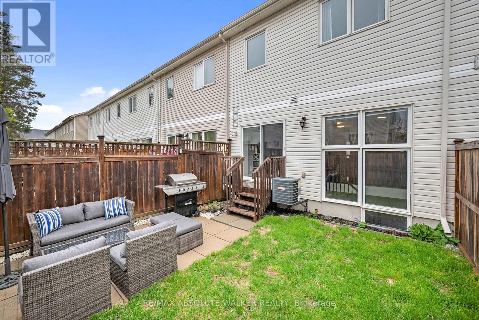 33 Dundalk Private, Ottawa, Ontario  K2J 0J5 - Photo 32 - X13456386
