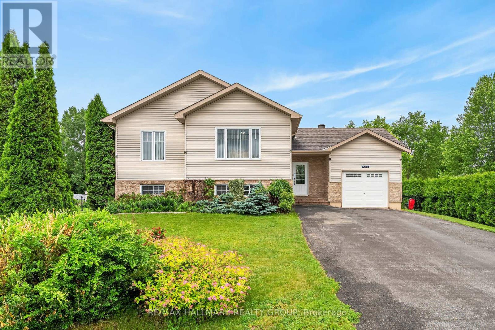 4300 Schell Street, South Dundas, Ontario  K0C 2H0 - Photo 1 - X13456478