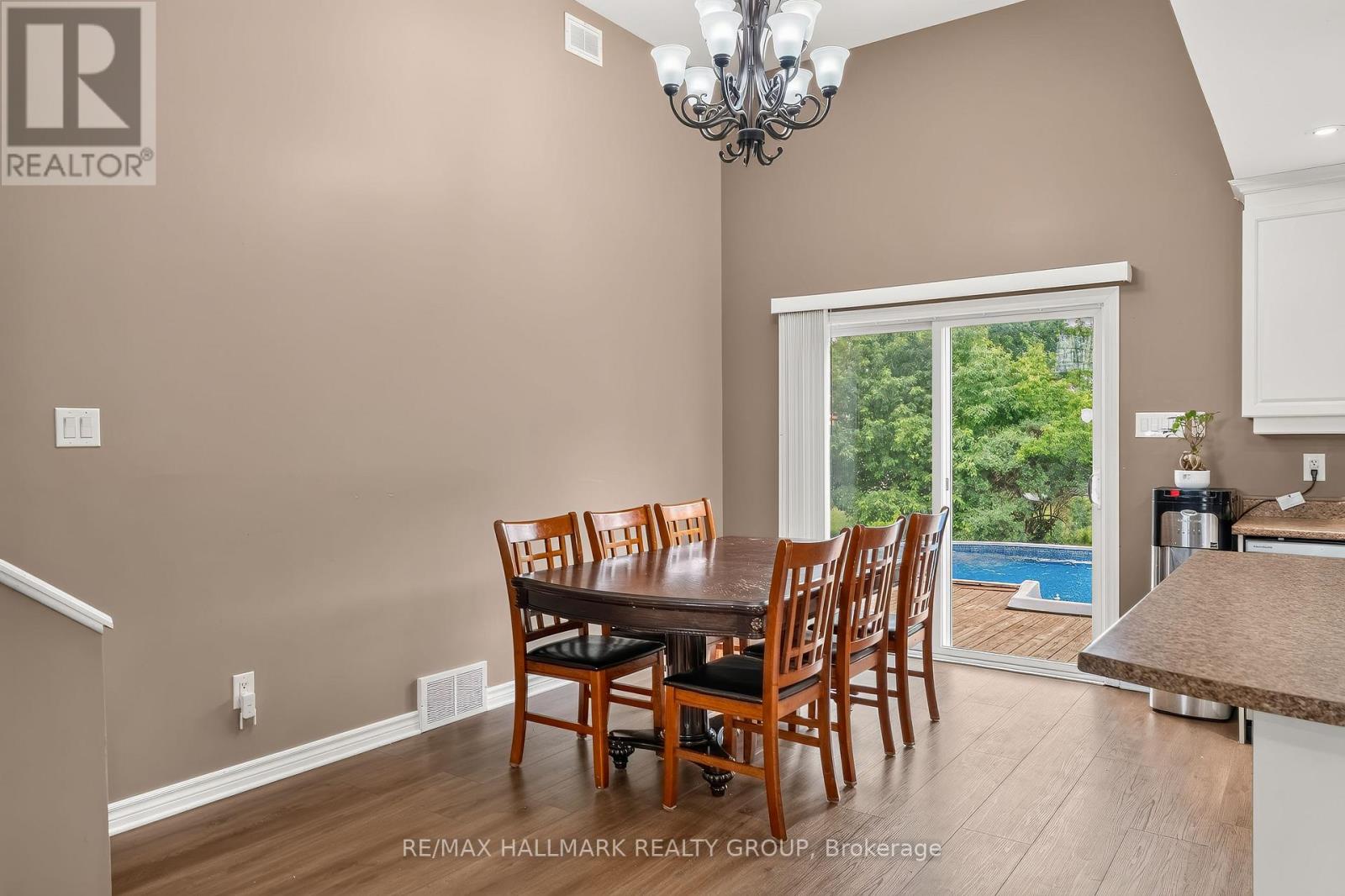 4300 Schell Street, South Dundas, Ontario  K0C 2H0 - Photo 11 - X13456478