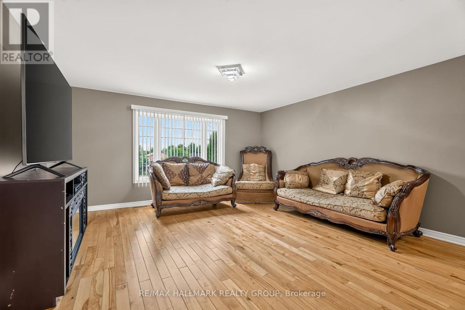 4300 Schell Street, South Dundas, Ontario  K0C 2H0 - Photo 15 - X13456478