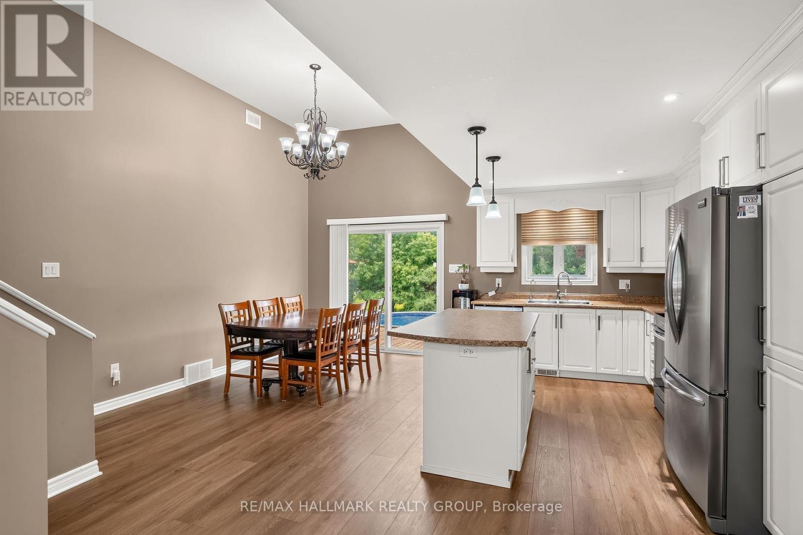 4300 Schell Street, South Dundas, Ontario  K0C 2H0 - Photo 6 - X13456478