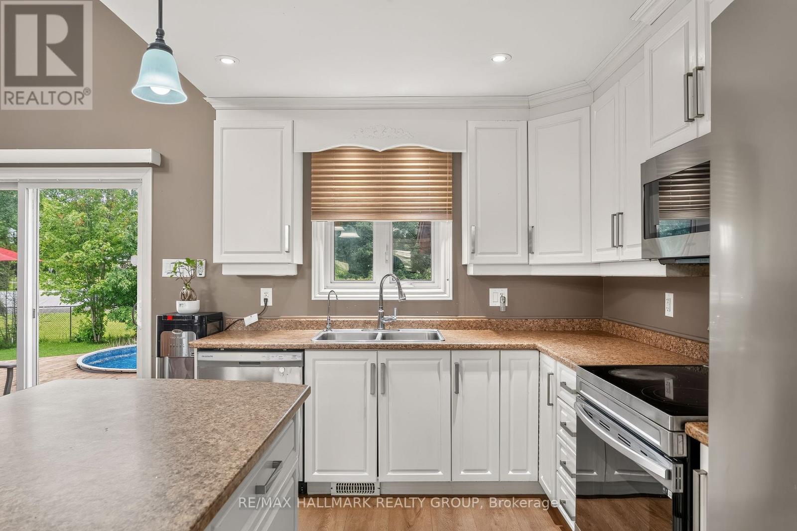 4300 Schell Street, South Dundas, Ontario  K0C 2H0 - Photo 8 - X13456478