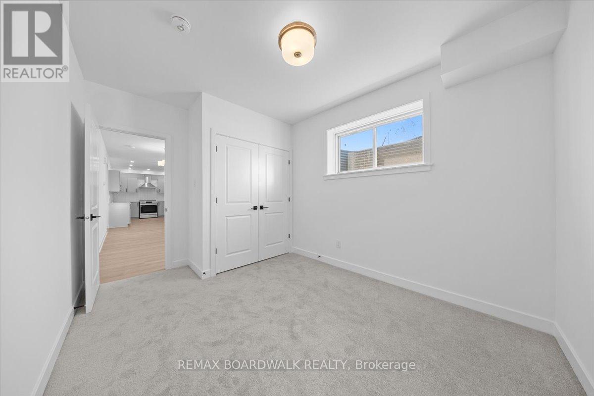 141 Shelleright Street, Ottawa, Ontario  K2S 1B6 - Photo 16 - X13456512
