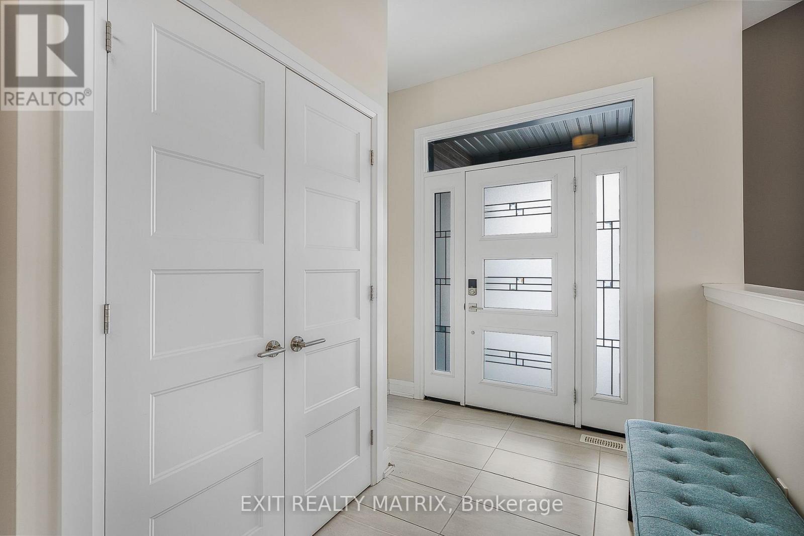 128 Lyon Street, Russell, Ontario  K0A 1W0 - Photo 3 - X13456524