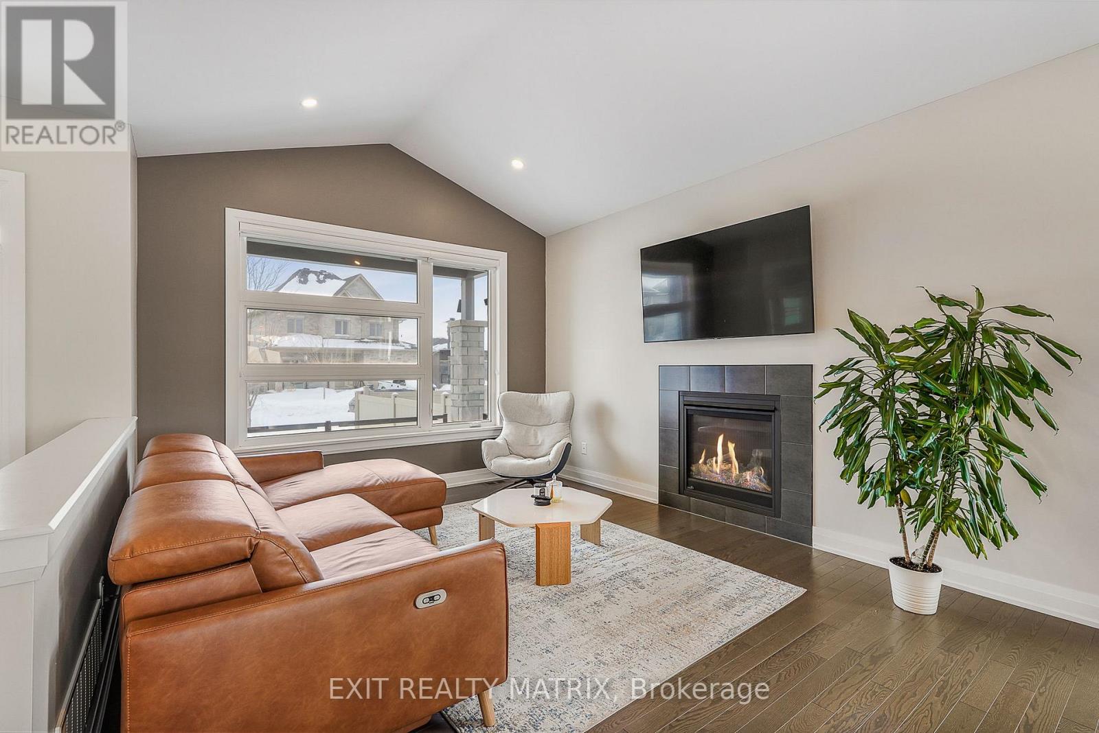 128 Lyon Street, Russell, Ontario  K0A 1W0 - Photo 5 - X13456524