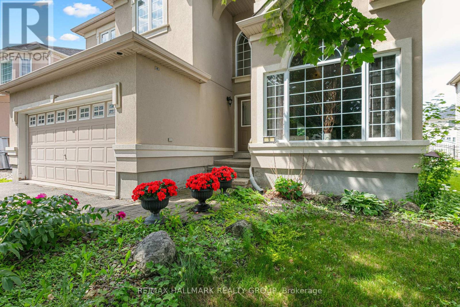 9 Blackshire Circle, Ottawa, Ontario  K2J 5L8 - Photo 1 - X13456562