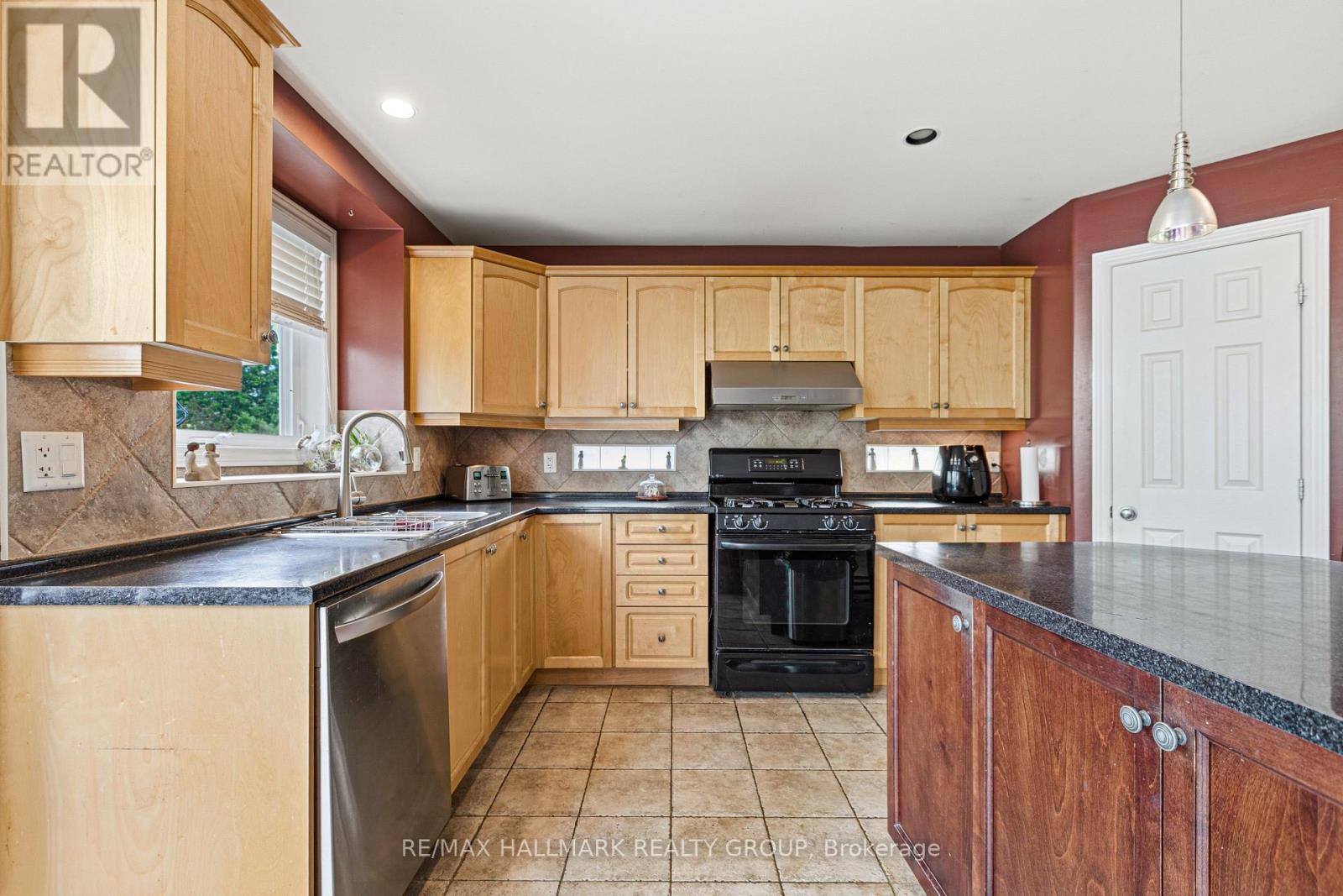 9 Blackshire Circle, Ottawa, Ontario  K2J 5L8 - Photo 14 - X13456562