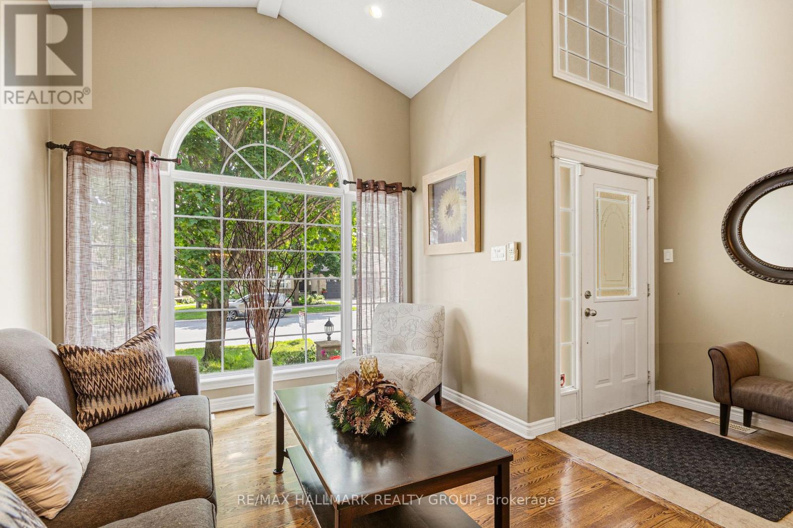 9 Blackshire Circle, Ottawa, Ontario  K2J 5L8 - Photo 4 - X13456562