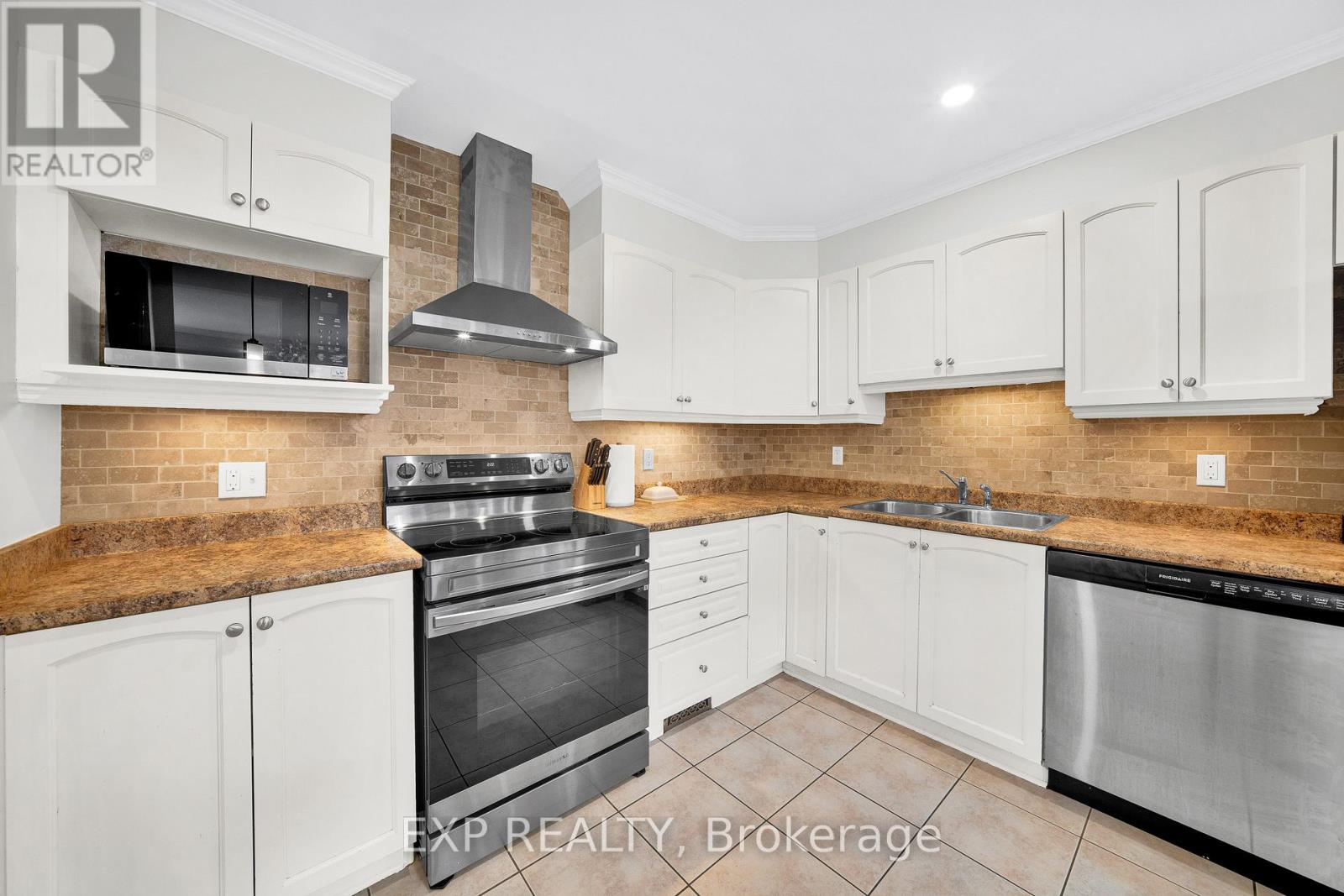 436 Claridge Drive, Ottawa, Ontario  K2J 5J2 - Photo 8 - X13456582