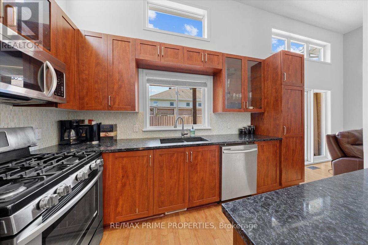 201 Gladeview Private, Ottawa, Ontario  K1T 4A6 - Photo 12 - X13456614