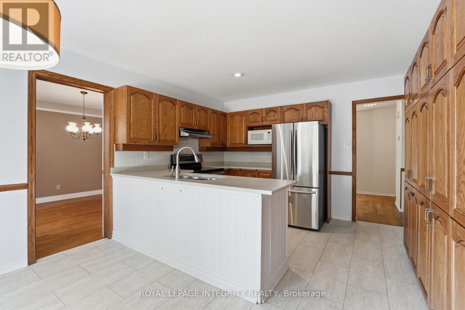 50 Bramble Wood Crescent, Ottawa, Ontario  K2M 2H4 - Photo 12 - X13456714