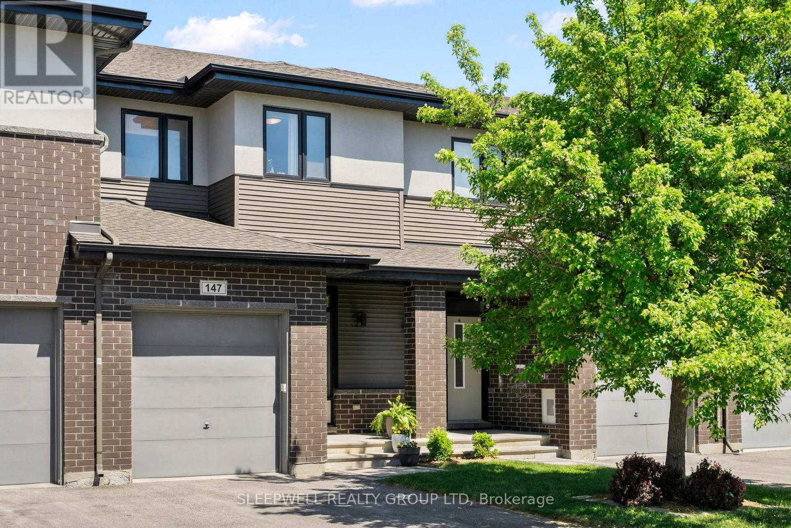 147 Westphalian Avenue, Ottawa, Ontario  K2V 0A3 - Photo 2 - X13456722