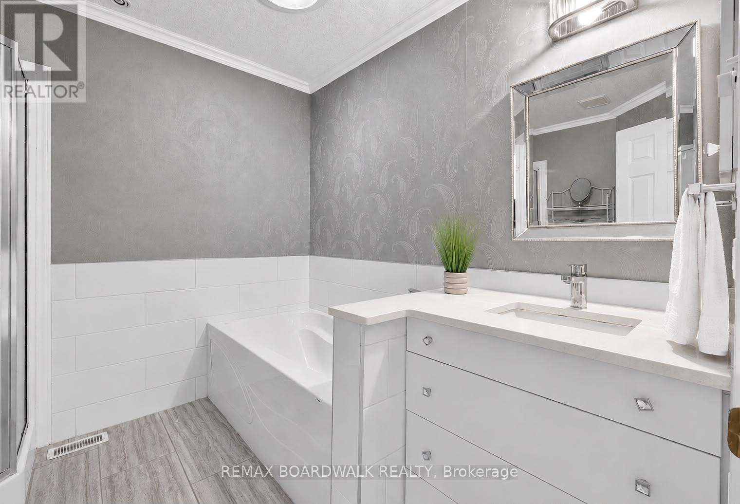 42 College Circle, Ottawa, Ontario  K1K 4R8 - Photo 24 - X13456768