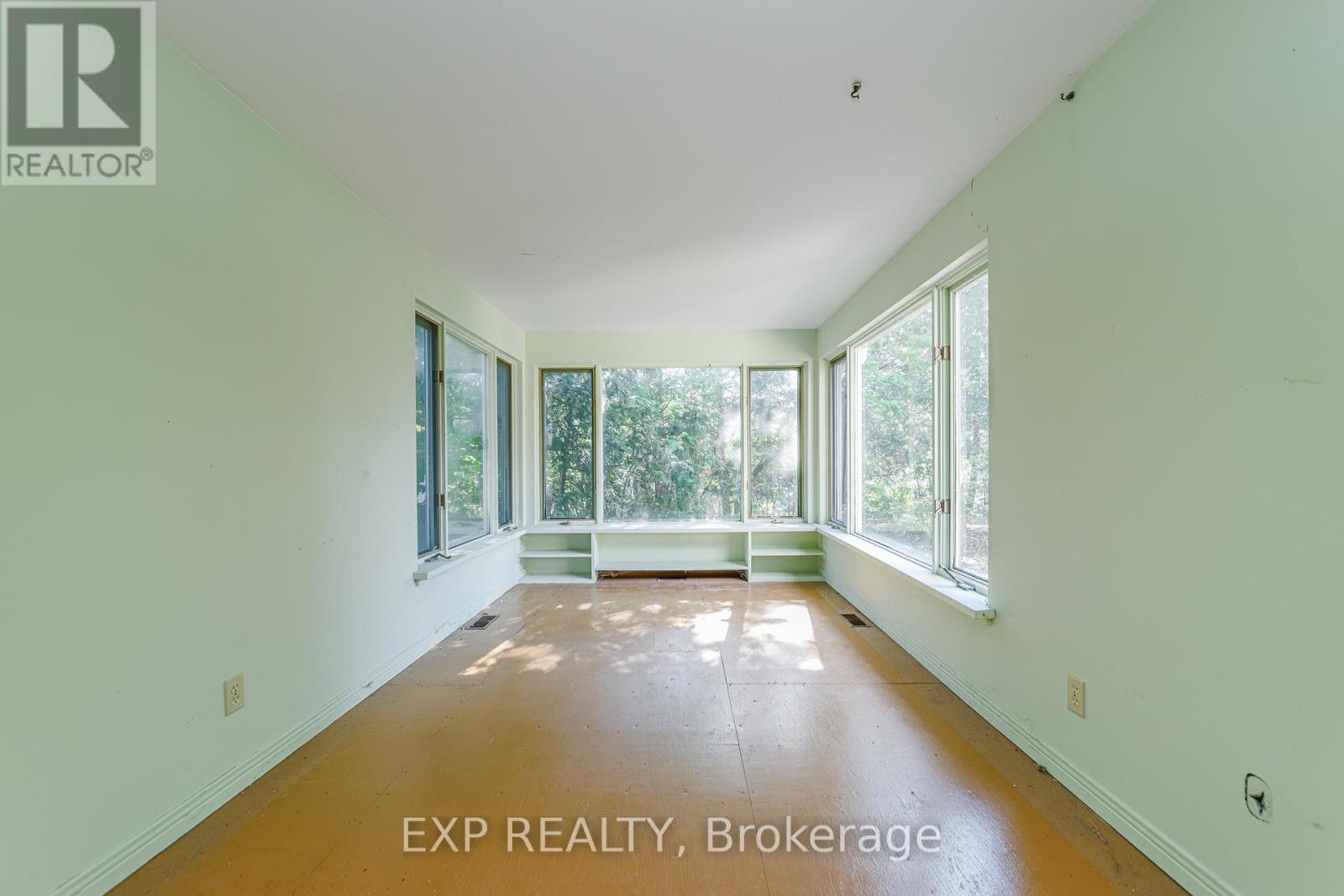 252 Woodroffe Avenue, Ottawa, Ontario  K2A 3V4 - Photo 5 - X13456774