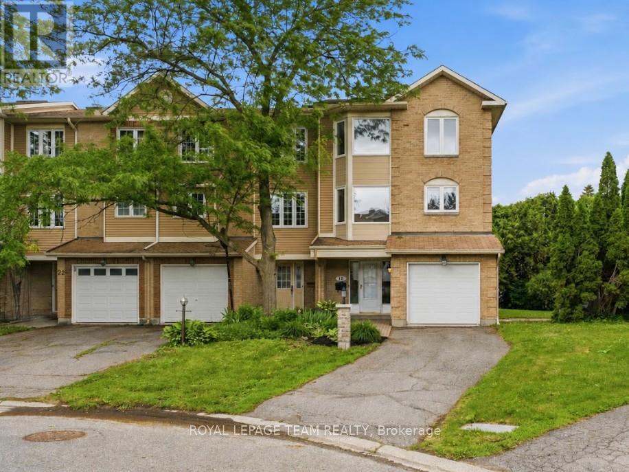 18 ARBORDALE CRESCENT, Ottawa, Ontario