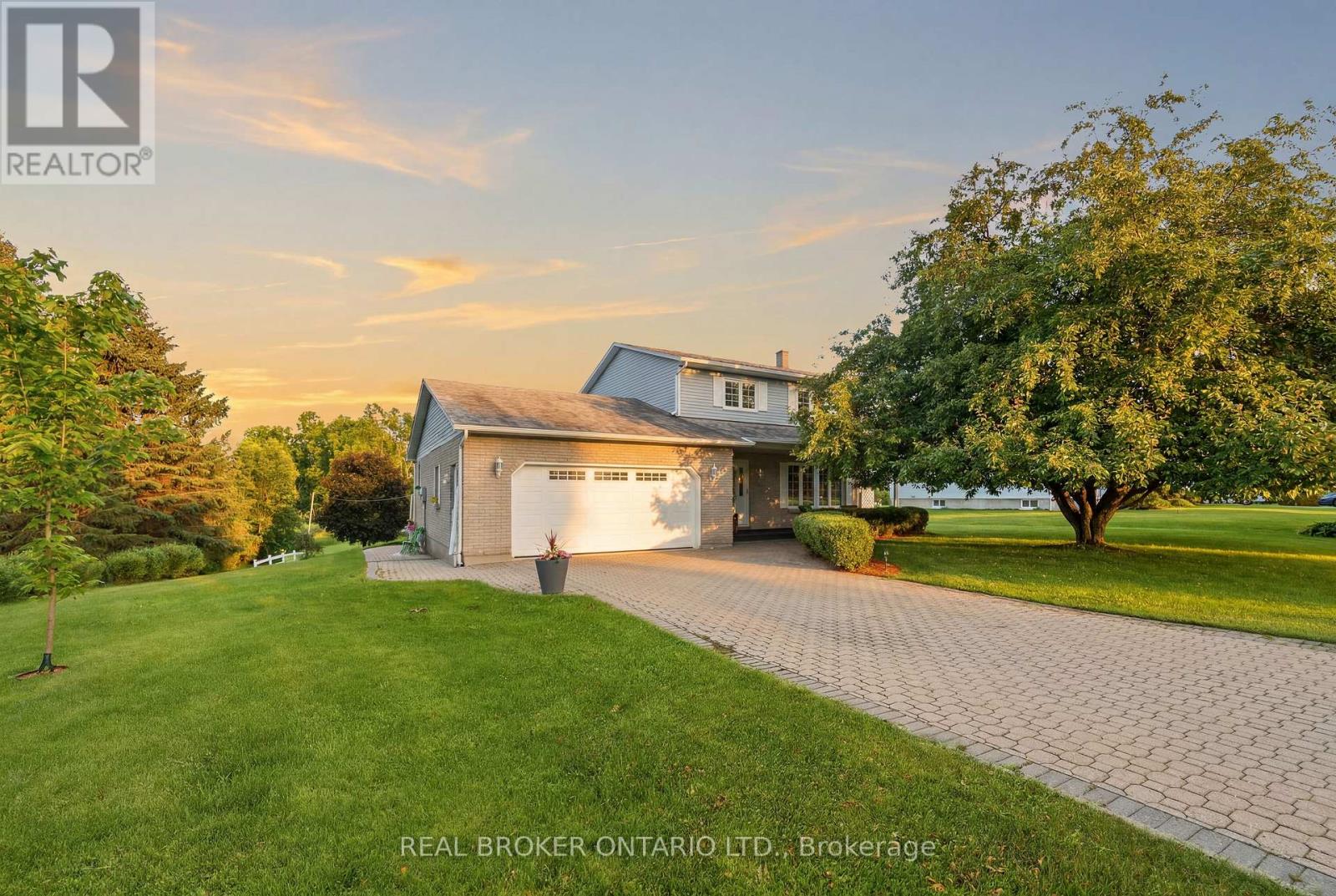 10532 MOUN MAIN STREET, North Dundas, Ontario