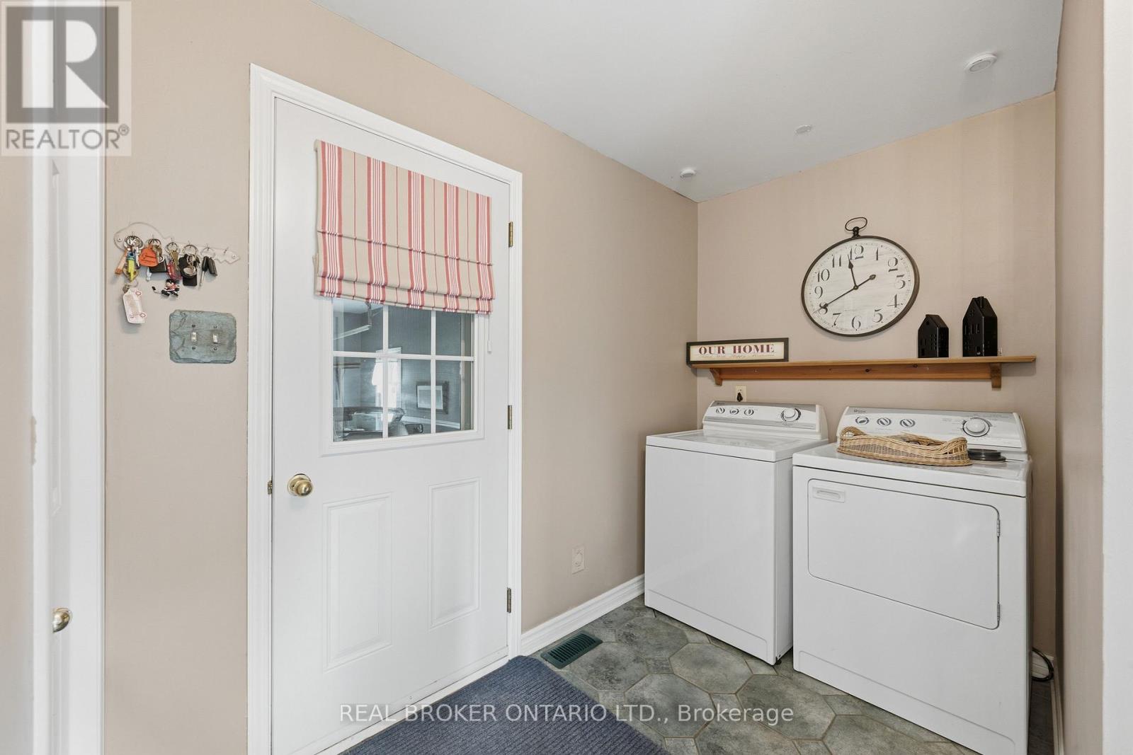 10532 Moun Main Street, North Dundas, Ontario  K0E 1W0 - Photo 24 - X13456848