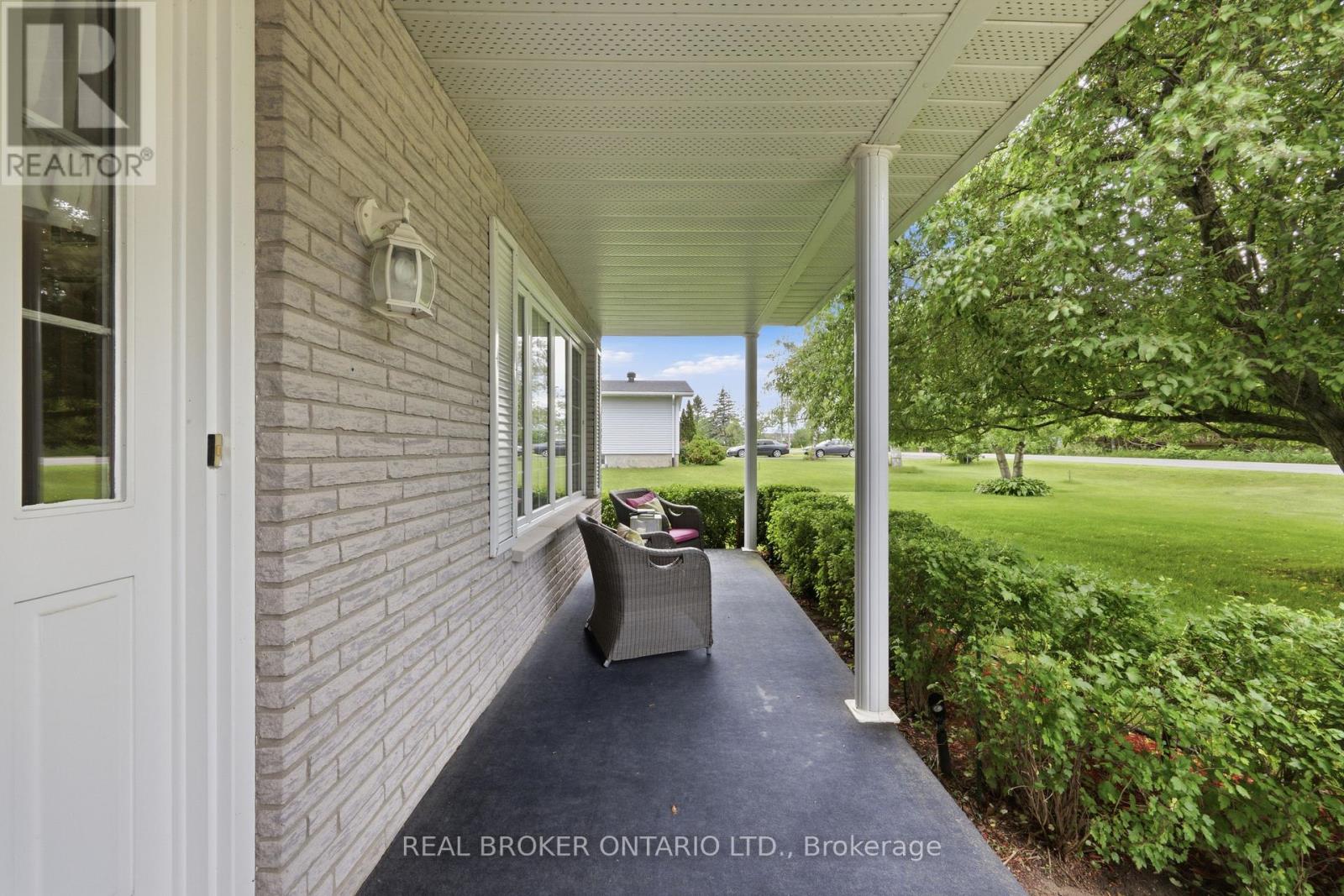 10532 Moun Main Street, North Dundas, Ontario  K0E 1W0 - Photo 46 - X13456848