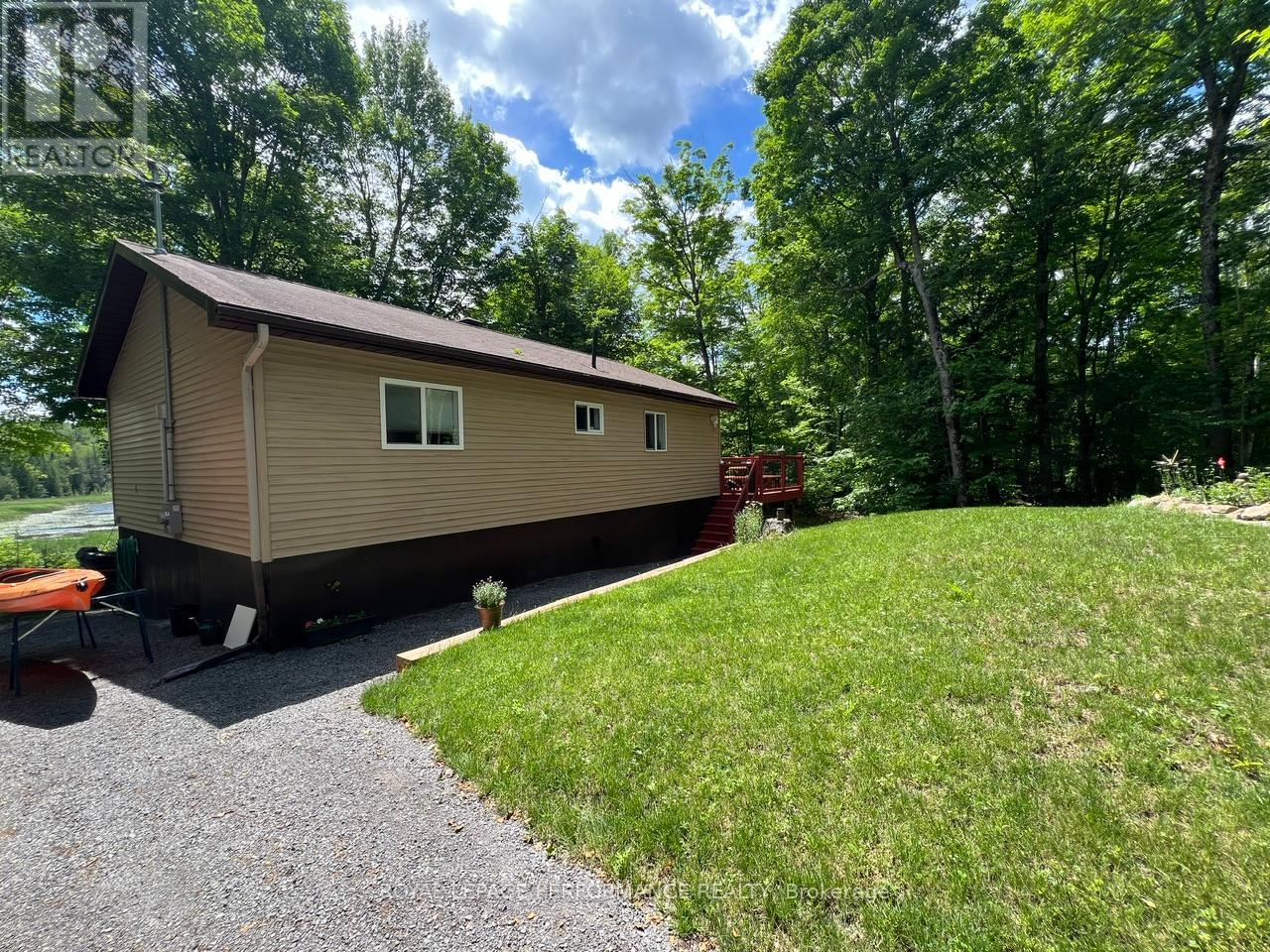 253 Lacourse Lane, Lanark Highlands, Ontario  K0A 3L0 - Photo 17 - X13456922