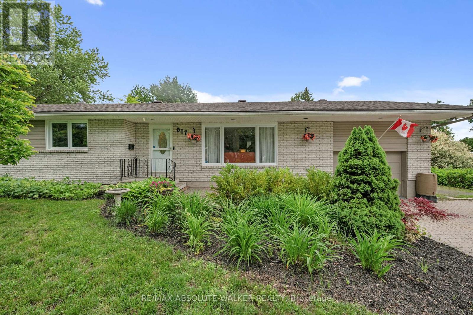 917 Meteor Avenue, Ottawa, Ontario  K4B 1N9 - Photo 2 - X13457008