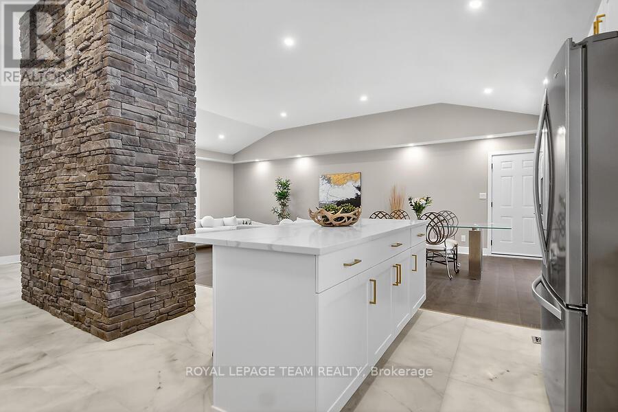 6636 Marina Drive, Ottawa, Ontario  K4M 1B3 - Photo 13 - X13457022
